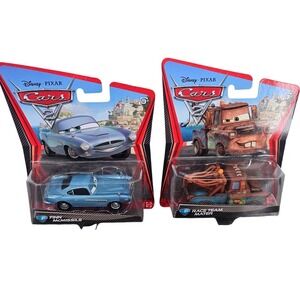 Disney Pixar Cars 2 Mater & Finn McMissile Die‑Cast 2‑Pack Mattel 1:55 2010 NEW